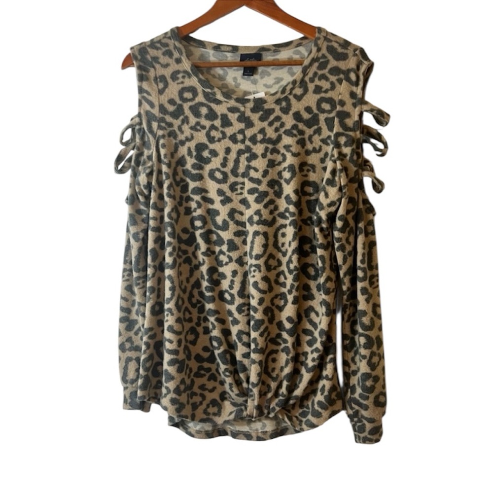 NWT Daytrip Gray and Black Ruffled Long Sleeve Blouse size Large